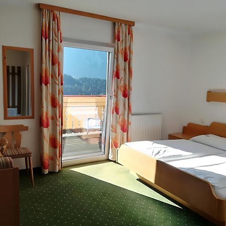 Hotel Pension Sonnenuhr Тауплиц Екстериор снимка