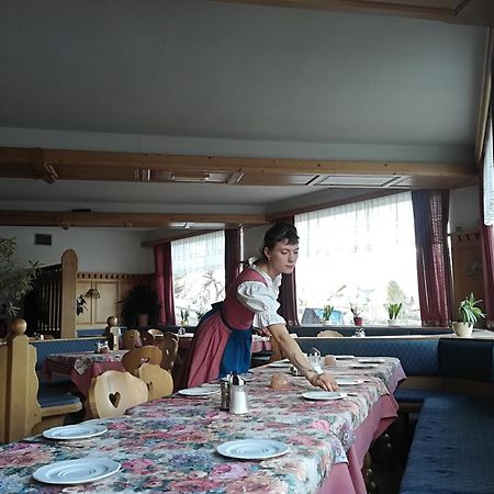 Hotel Pension Sonnenuhr Тауплиц Екстериор снимка