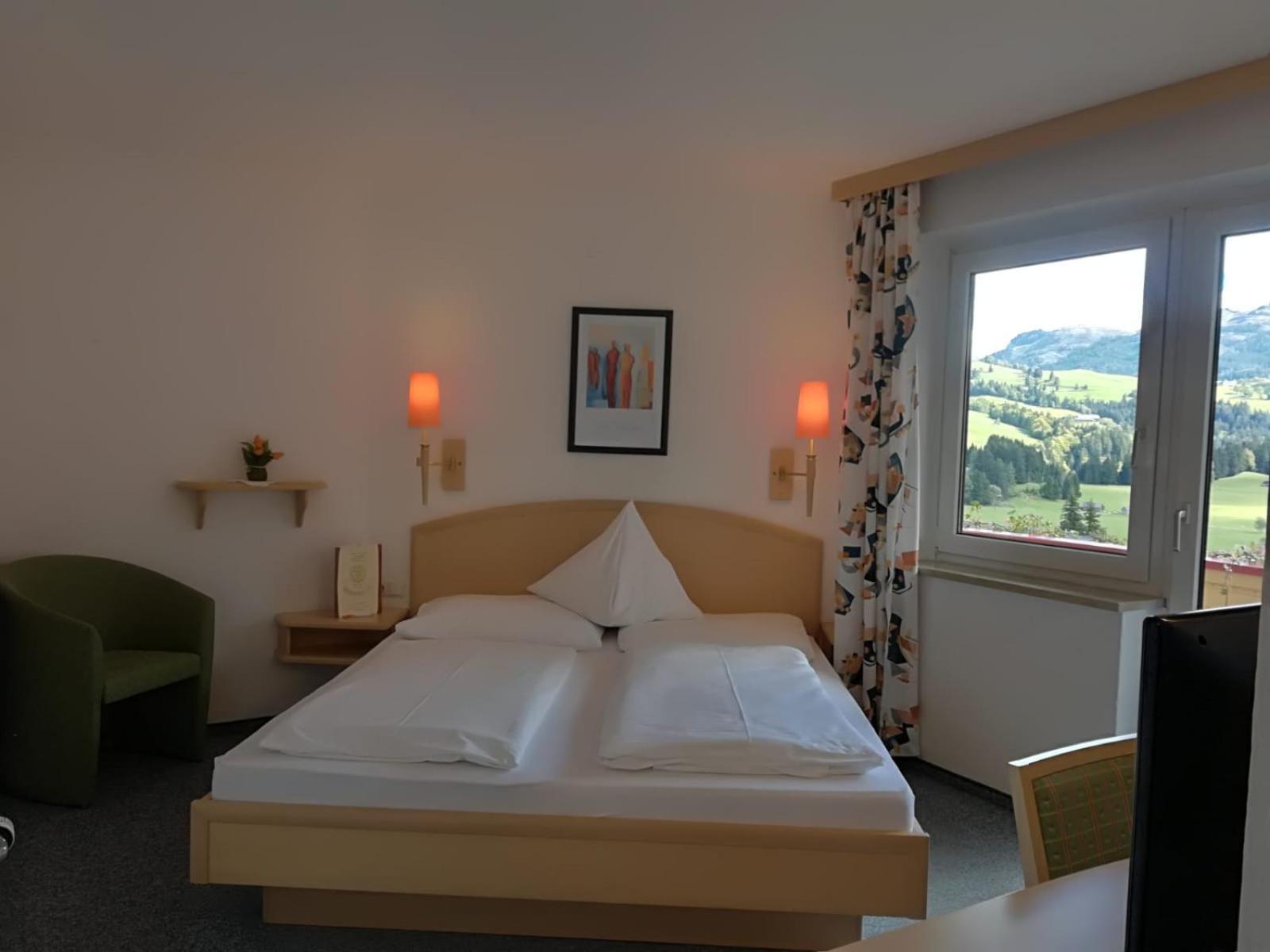 Hotel Pension Sonnenuhr Тауплиц Екстериор снимка